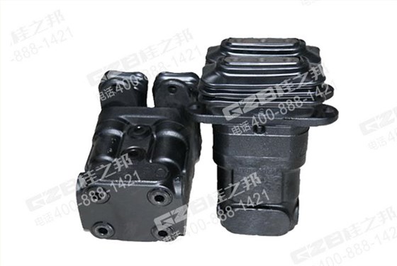 中聯(lián)210挖掘機(jī)行走腳踏閥