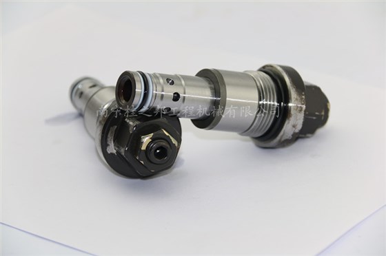 三一235挖掘機溢流閥總成