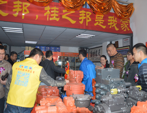 桂之邦的挖掘機配件非常齊全