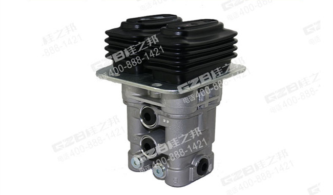 三一挖掘機(jī)行走腳踏閥