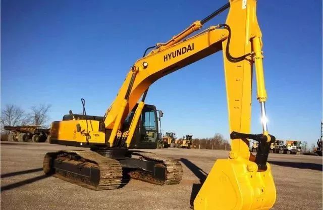 挖掘機(jī)配件