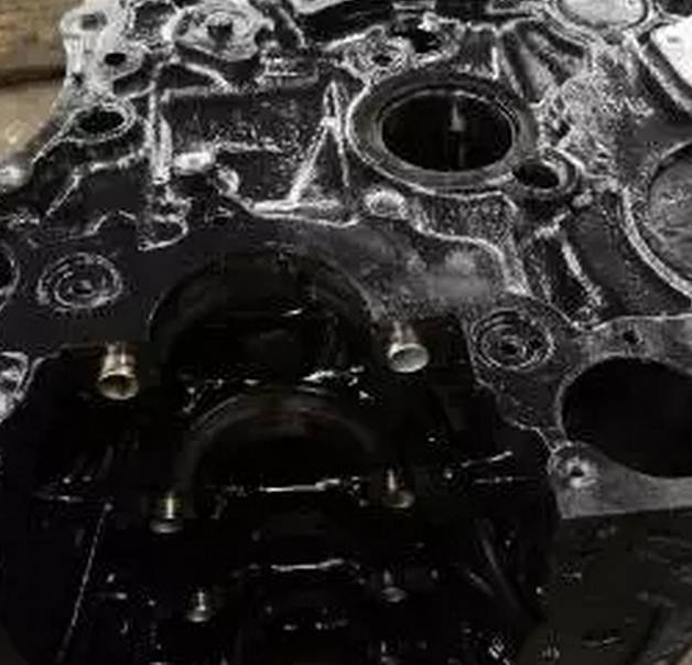 挖掘機(jī)發(fā)動(dòng)機(jī)