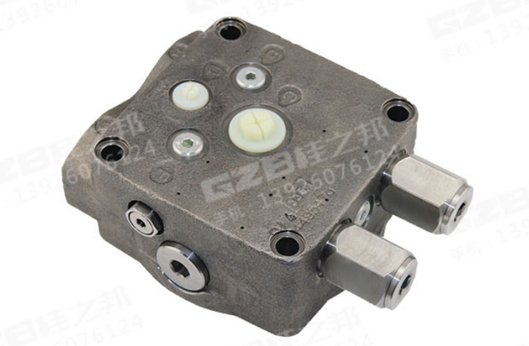 挖掘機配件中聯(lián)80