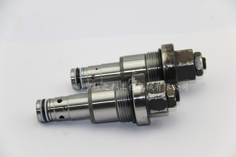 三一235挖掘機溢流閥總成 三一235挖掘機溢流閥總成